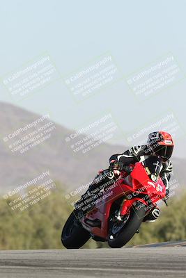 media/Dec-01-2025-Moto Forza (Mon) [[2daa91e15f]]/2-Intermediate Group/Session 2 Turn 9 Entry/